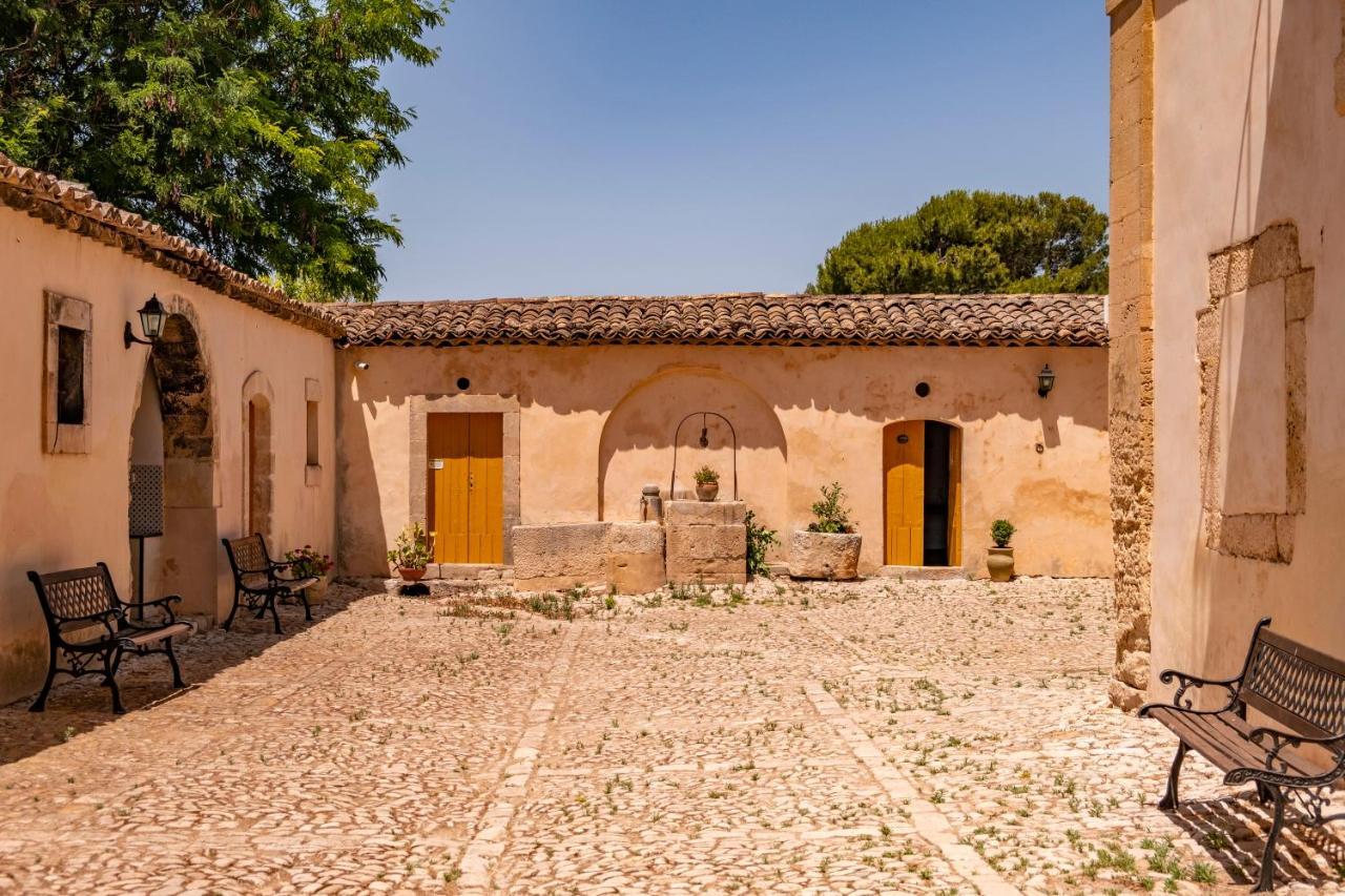 Villa Zottopera - Dimora Di Sicilia Chiaramonte Gulfi Exterior photo